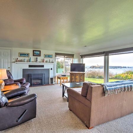 Cliffside Lighthouse Beach Home With Ocean View คูสเบย์ ภายนอก รูปภาพ