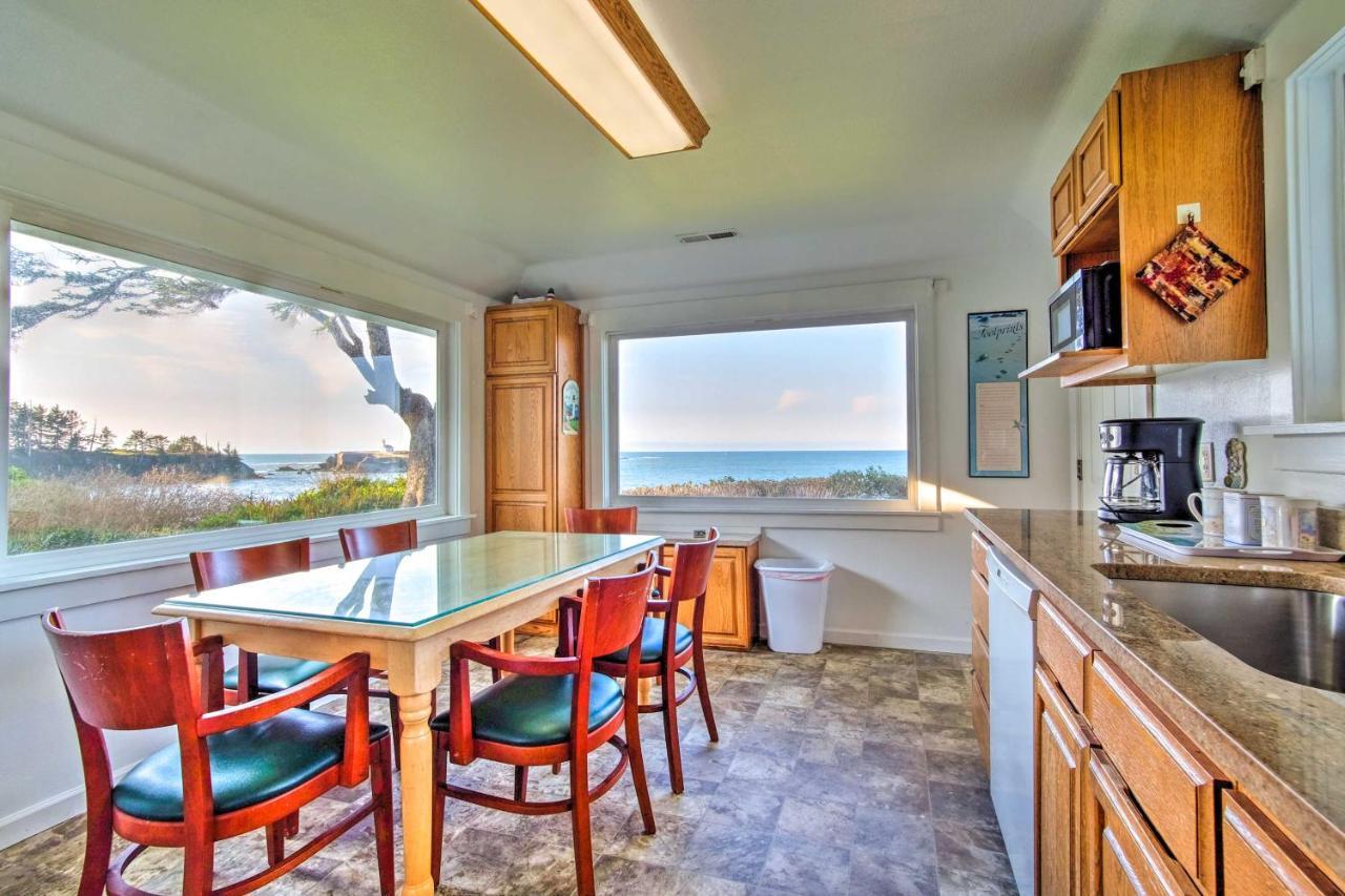 Cliffside Lighthouse Beach Home With Ocean View คูสเบย์ ภายนอก รูปภาพ